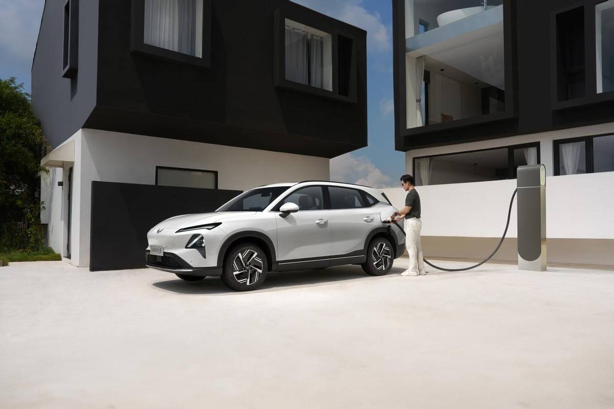 五菱星光S 2025款售9.98萬(wàn)元起 不限品牌置換享1萬(wàn)元補(bǔ)貼